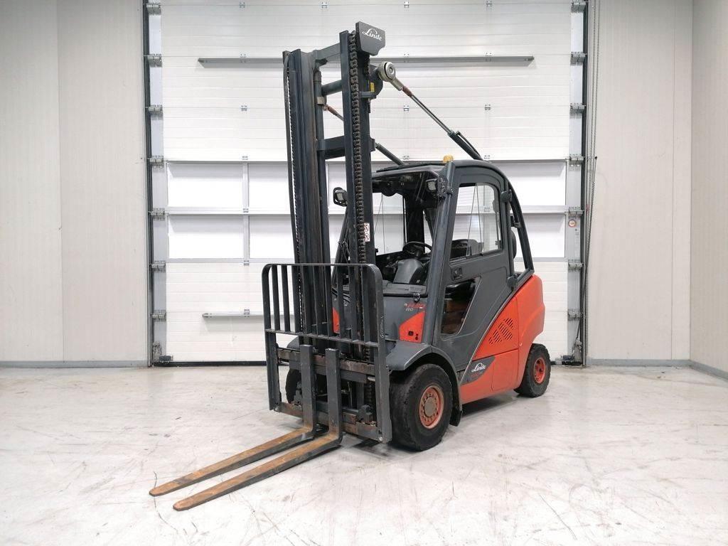 Linde H30D-02 Dizelski viljuškari