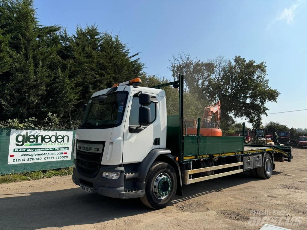 DAF LF 220 Kamioni sa ravan platformom / vitlom