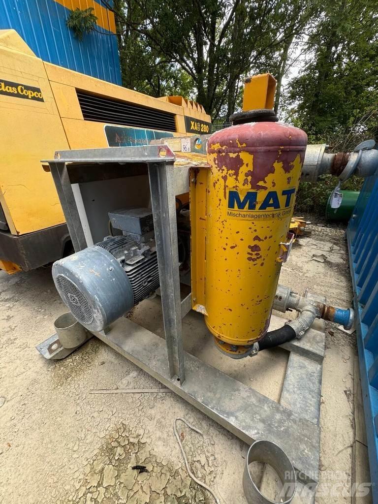 Bauer MAT HP 70 Kamionske beton pumpe