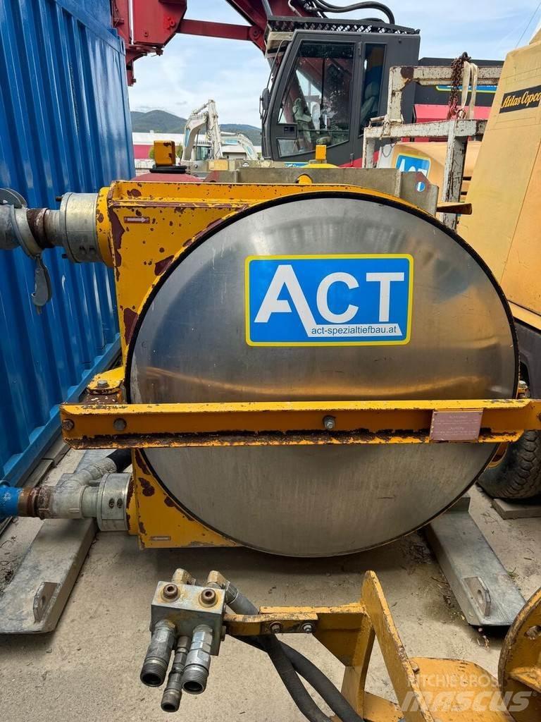 Bauer MAT HP 70 Kamionske beton pumpe
