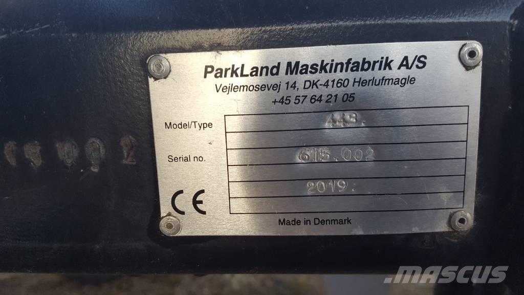 Parkland 443 Prese/balirke za četvrtaste bale