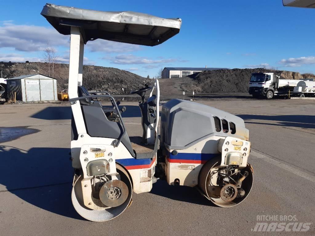 Hamm HD 12 VV Valjci sa duplim bubnjem