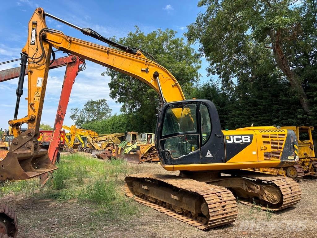 JCB JS 220 LC Bageri guseničari