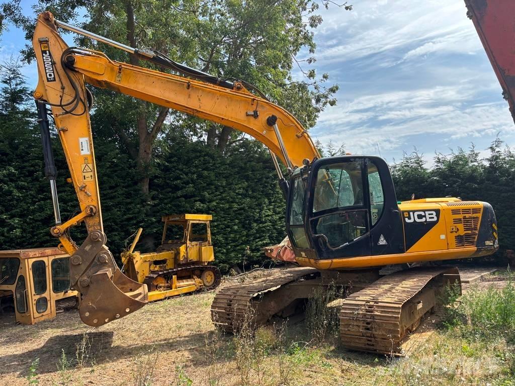 JCB JS 220 LC Bageri guseničari