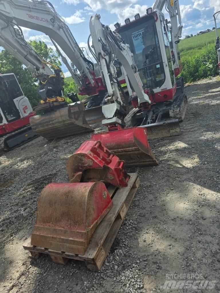 Takeuchi TB 320 Mini bageri < 7t