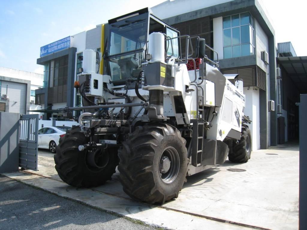 Wirtgen WR 2500 Mašine za reciklažu asfalta