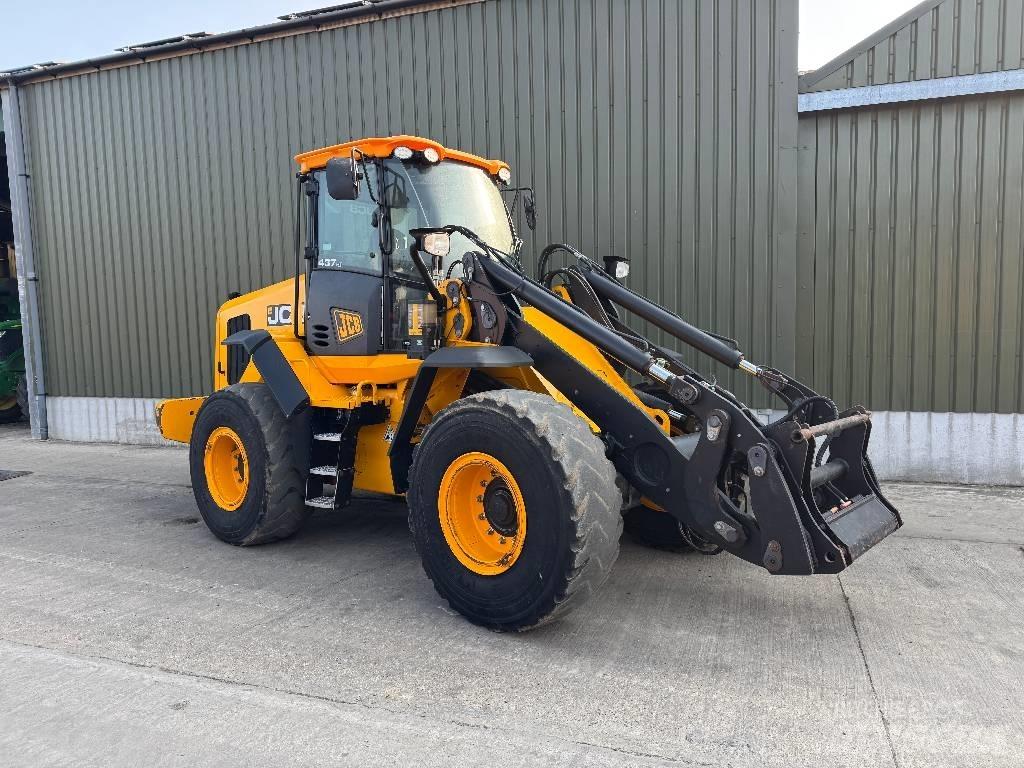 JCB 437 HT Agri Višenamenski utovarivači