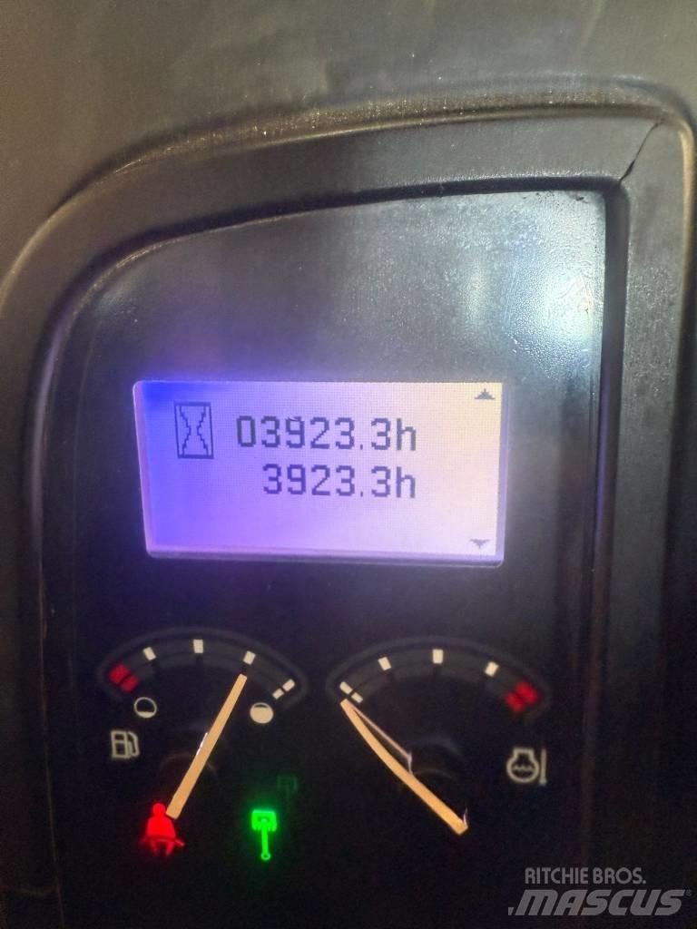Volvo ECR 88 D, ECR88 Midi bageri 7t – 12t