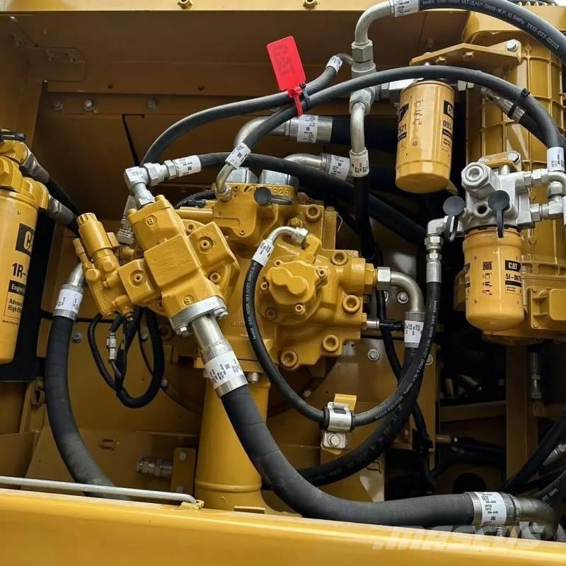 CAT 330 D Bageri guseničari