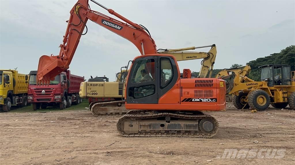 Doosan DX 120 Bageri guseničari