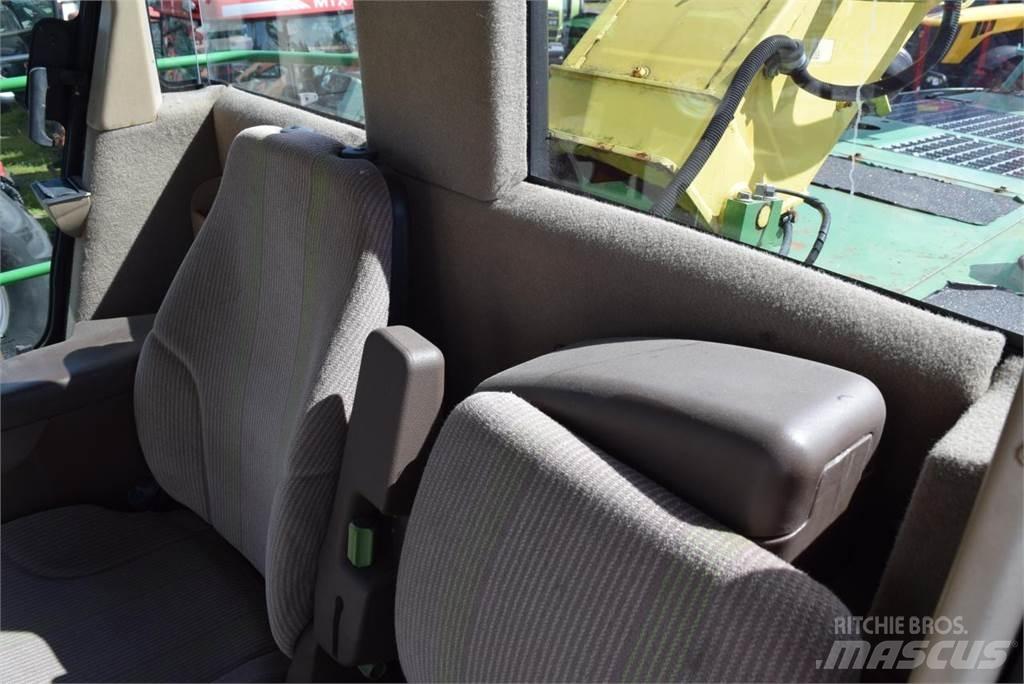 John Deere 7400 Mašine za stočnu hranu sa sopstvenim pogonom