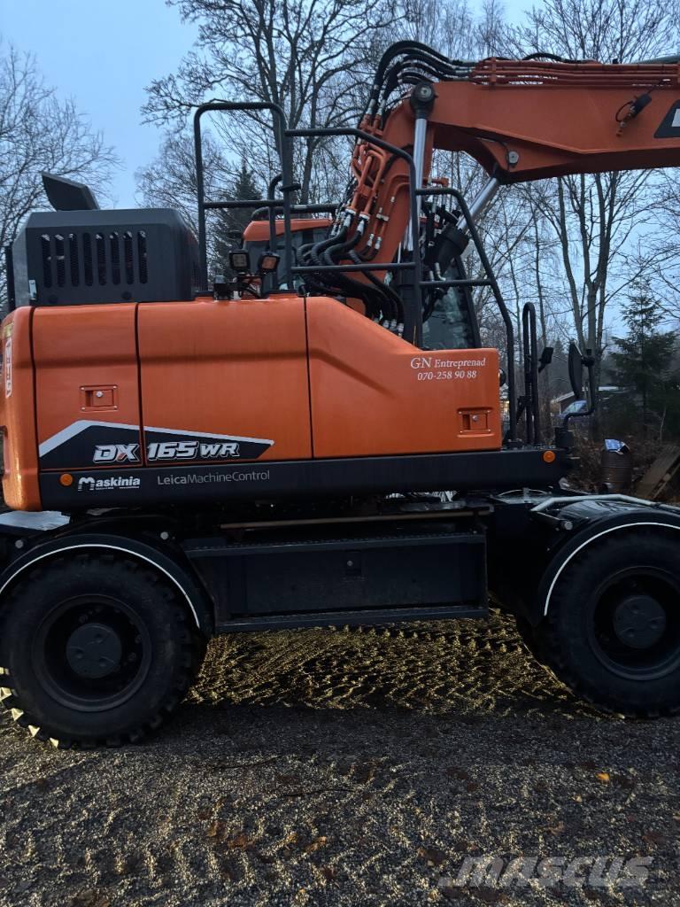 Doosan DX 165 W-7 Bageri točkaši