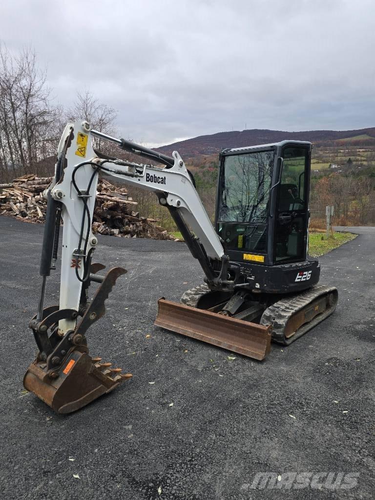 Bobcat E 26 Mini bageri < 7t