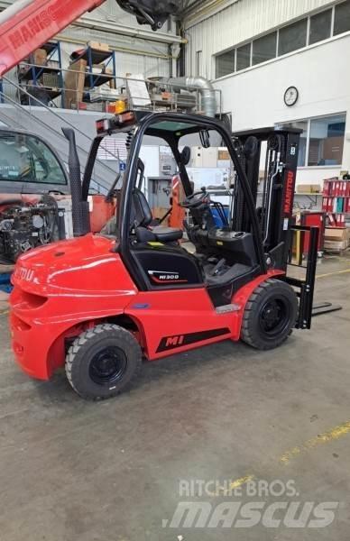 Manitou MI30D Vanterenski viljuškar