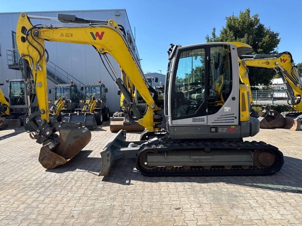 Wacker Neuson EZ80 Bageri guseničari