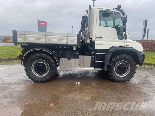 Mercedes-Benz UNIMOG Kiperi kamioni