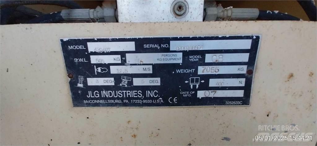 JLG 4394RT Makazaste platforme