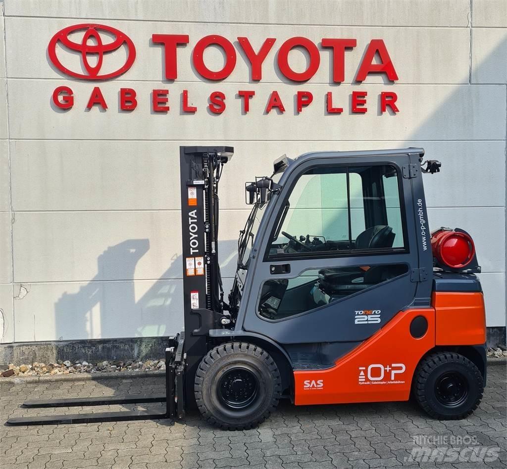Toyota 02-8FGF25 Plinski viljuškari