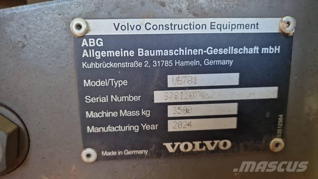 Volvo P 8820 D Ostalo