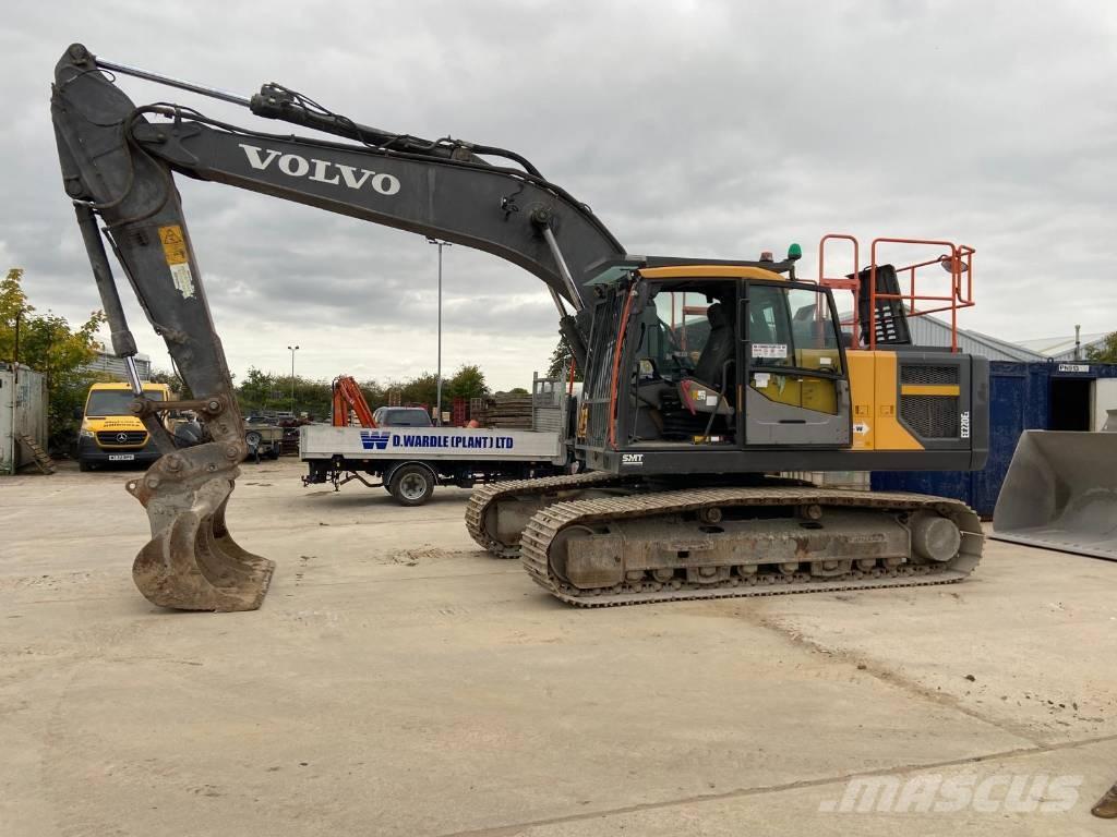 Volvo EC220El Bageri guseničari