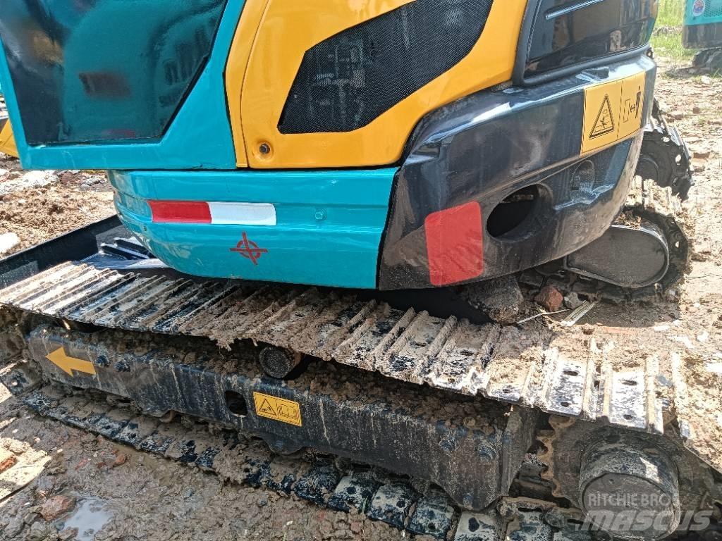 Kubota U 20 Mini bageri < 7t