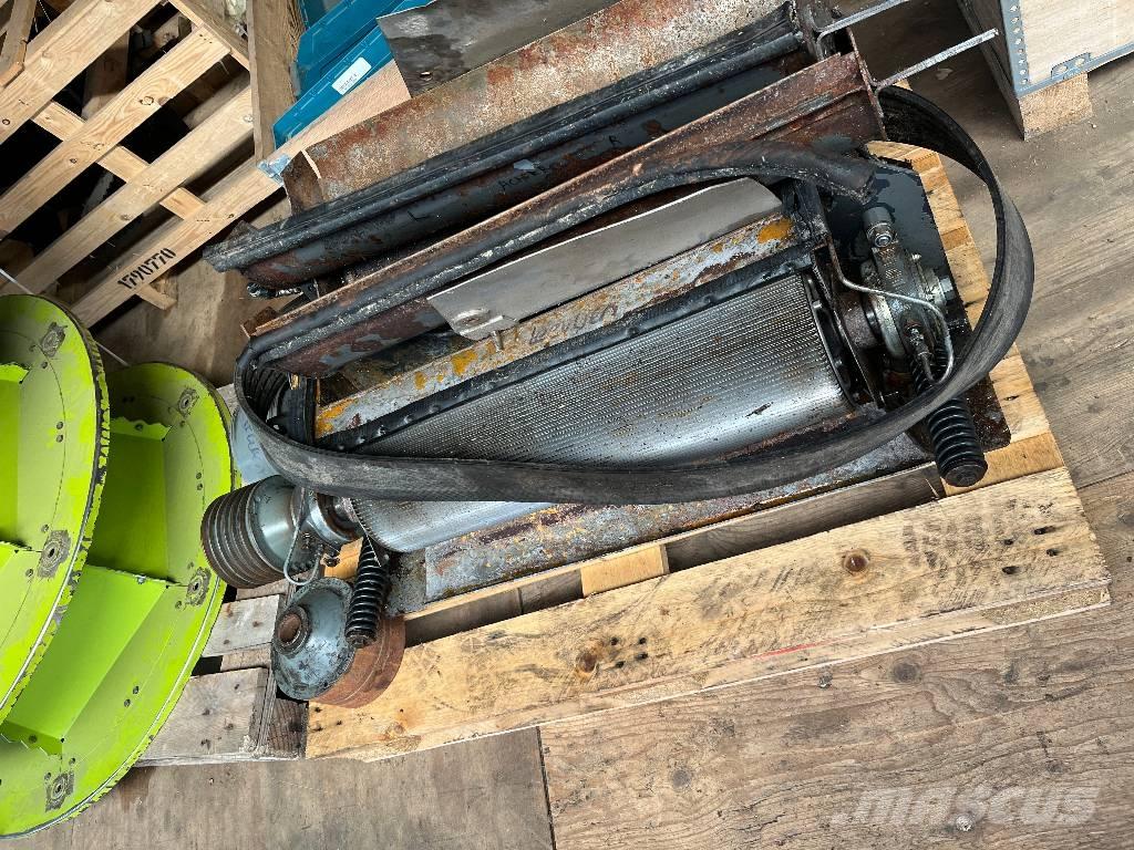 CLAAS Jaguar 870 Mašine za stočnu hranu sa sopstvenim pogonom