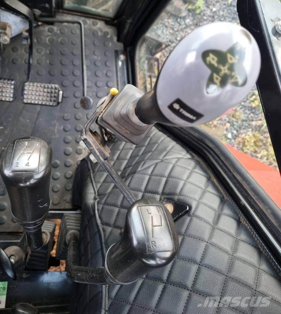 Case IH CS 75 Traktori