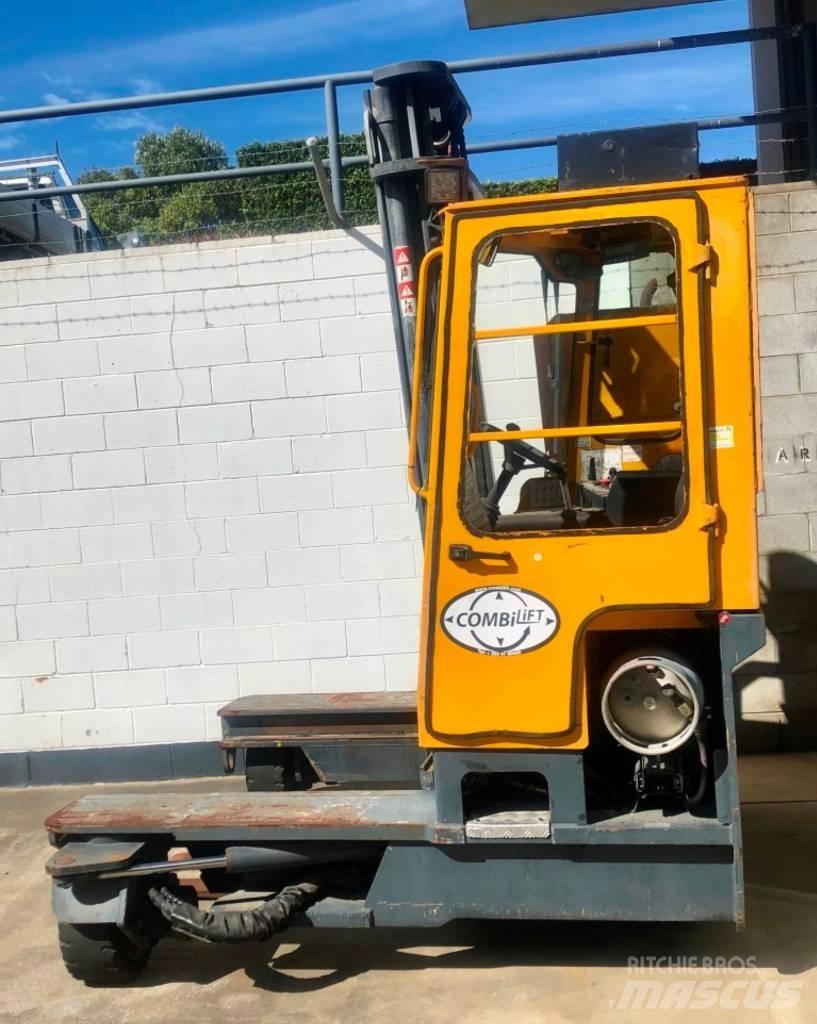 Combilift C4000 Bočni viljuškari