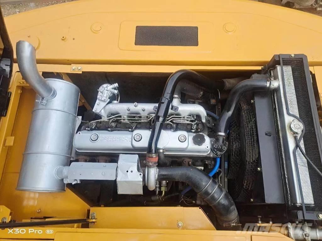 Sany SY215-9 Bageri guseničari