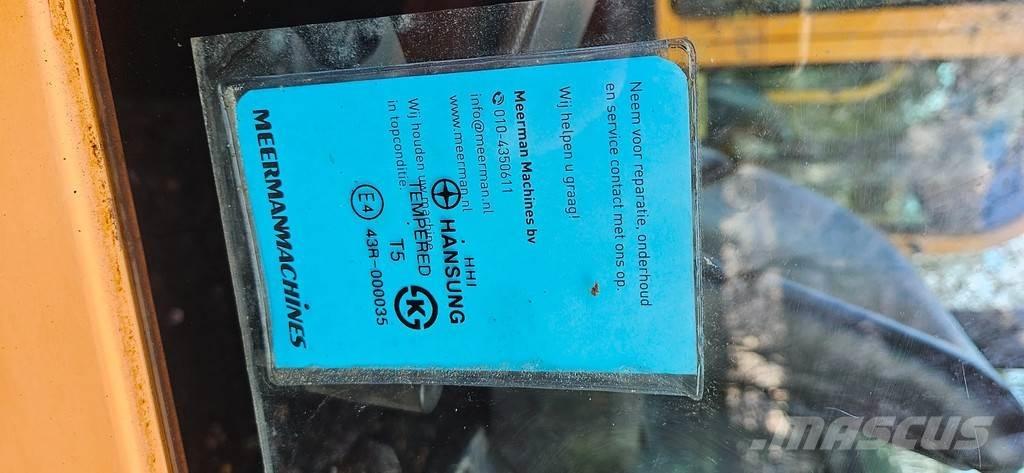 Hyundai R16-9 Mini bageri < 7t