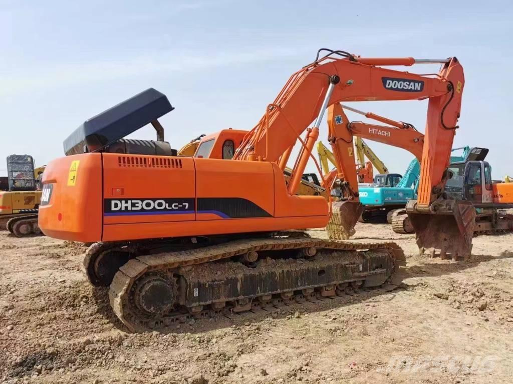 Doosan DH300LC-7 Bageri guseničari