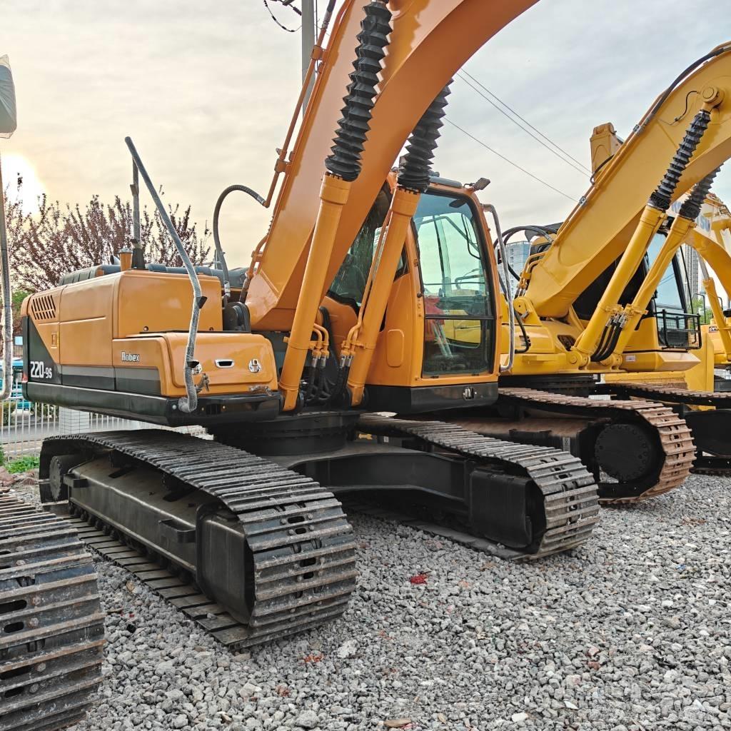 Hyundai R220-9S Bageri guseničari