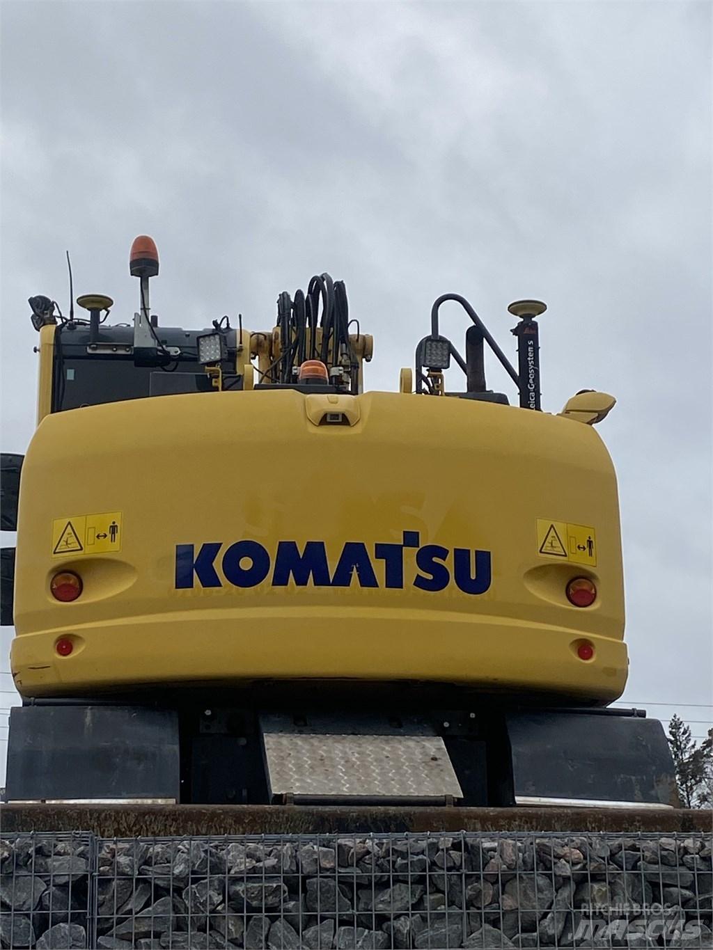 Komatsu PW148-10 Bageri točkaši