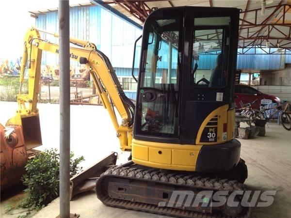Komatsu PC 30 Mini bageri < 7t