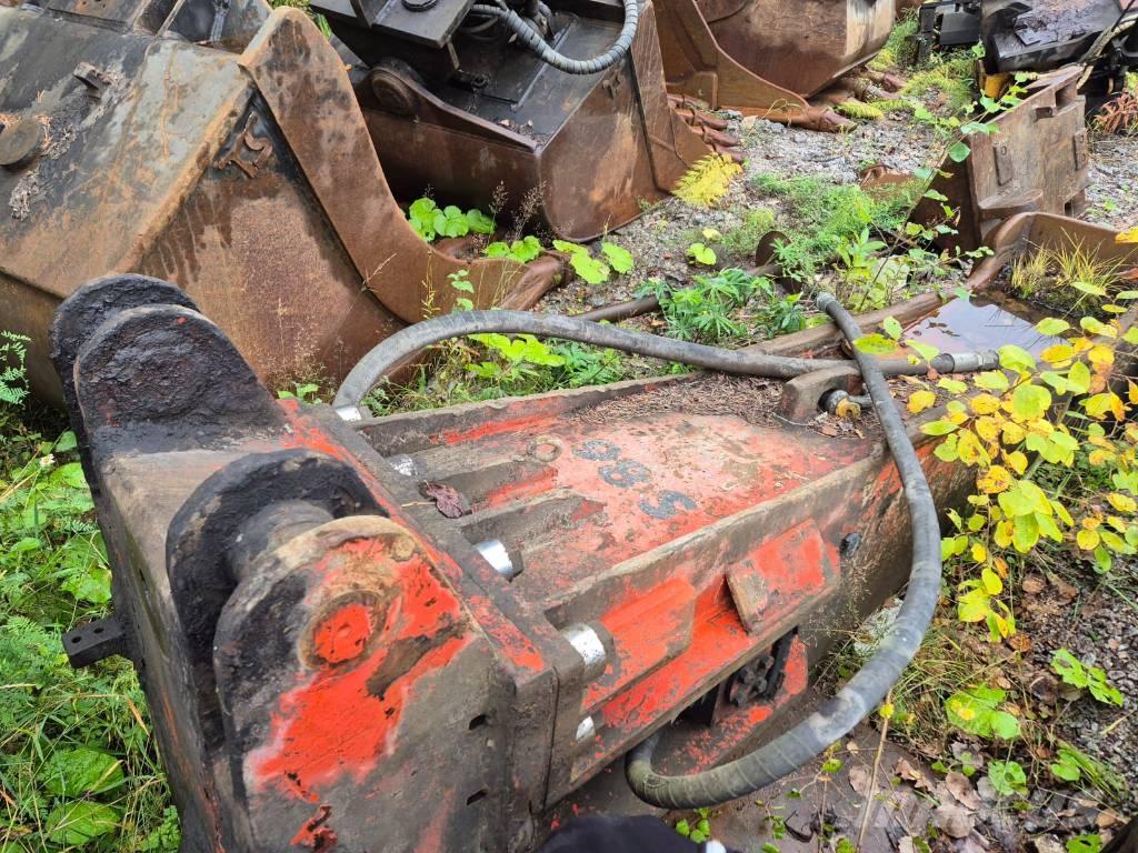 Rammer S 86 Čekići