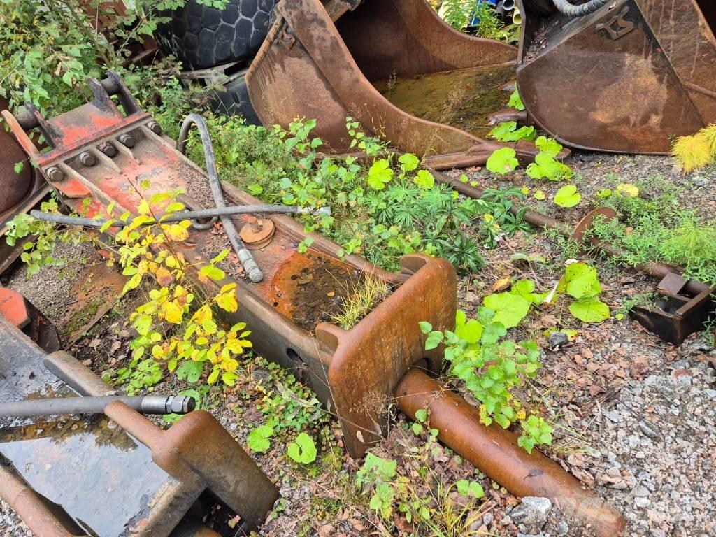 Rammer S 86 Čekići