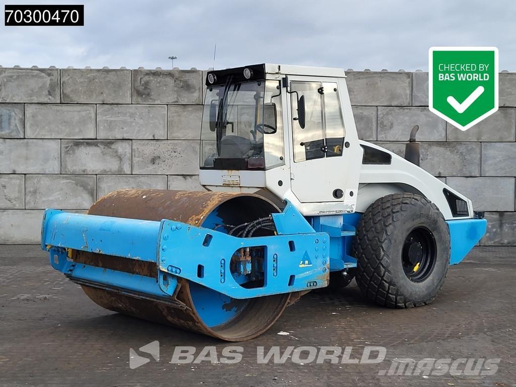 Bomag BW213 D-4 Valjci sa jednim bubnjem