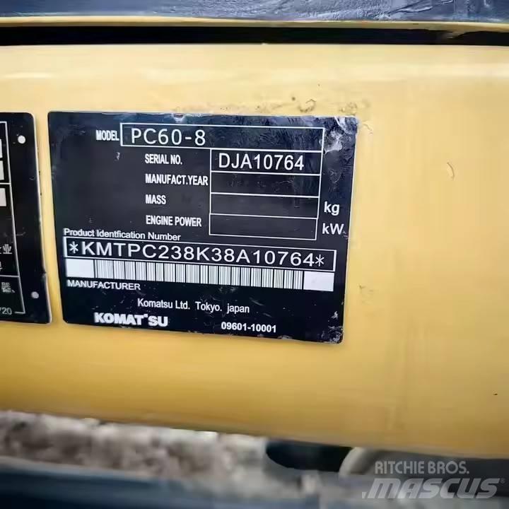 Komatsu PC60 Bageri guseničari