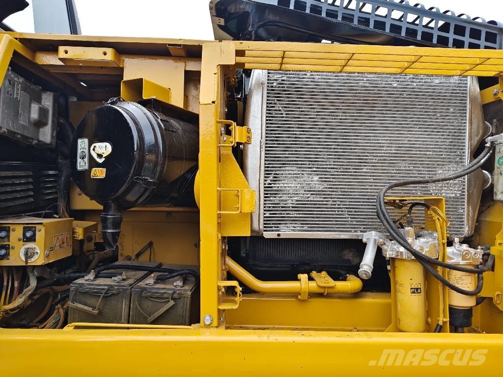 CAT 330 D2L Bageri guseničari