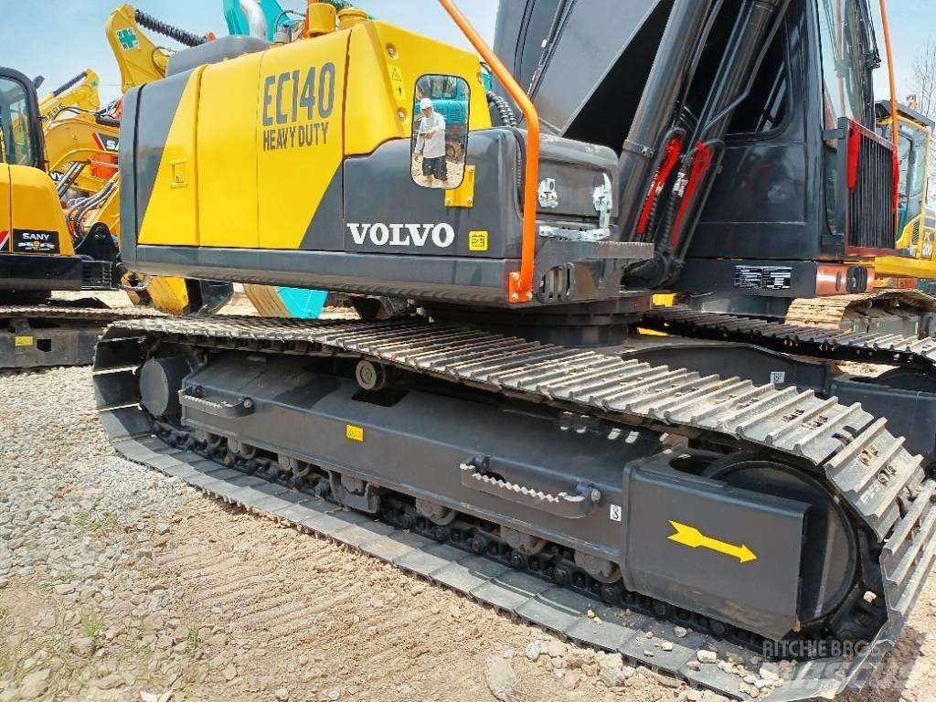 Volvo EC 140 Midi bageri 7t – 12t