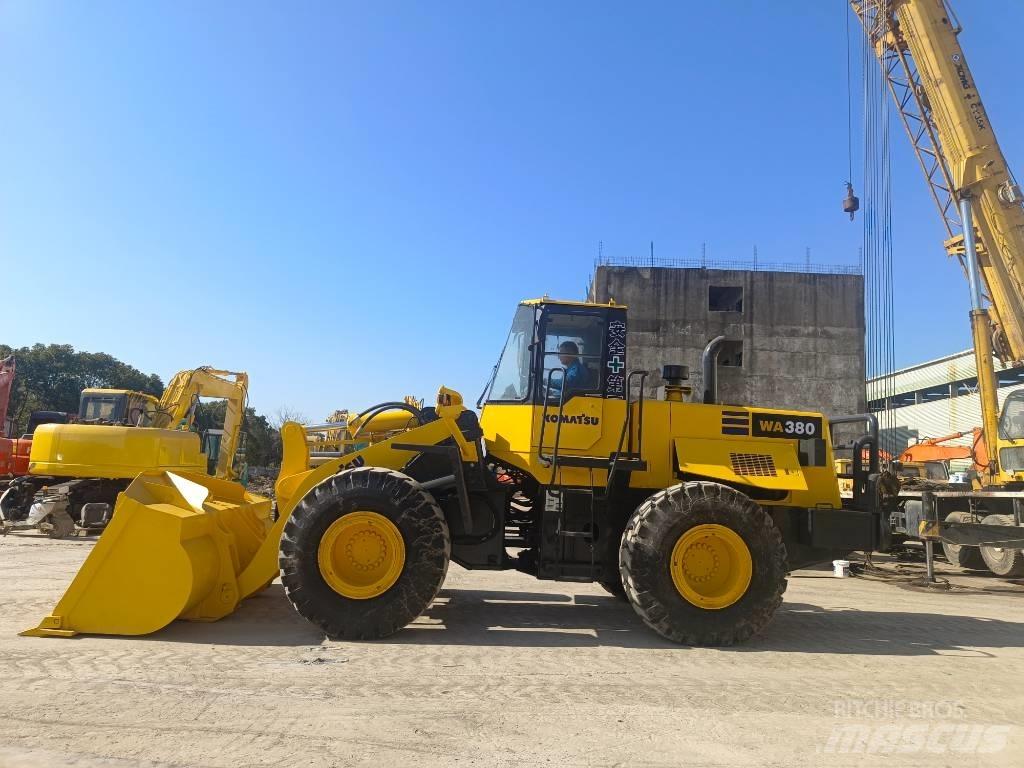 Komatsu WA 380-3 Utovarivači na točkove