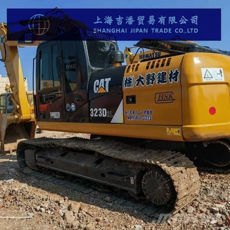 CAT 323 D Bageri guseničari