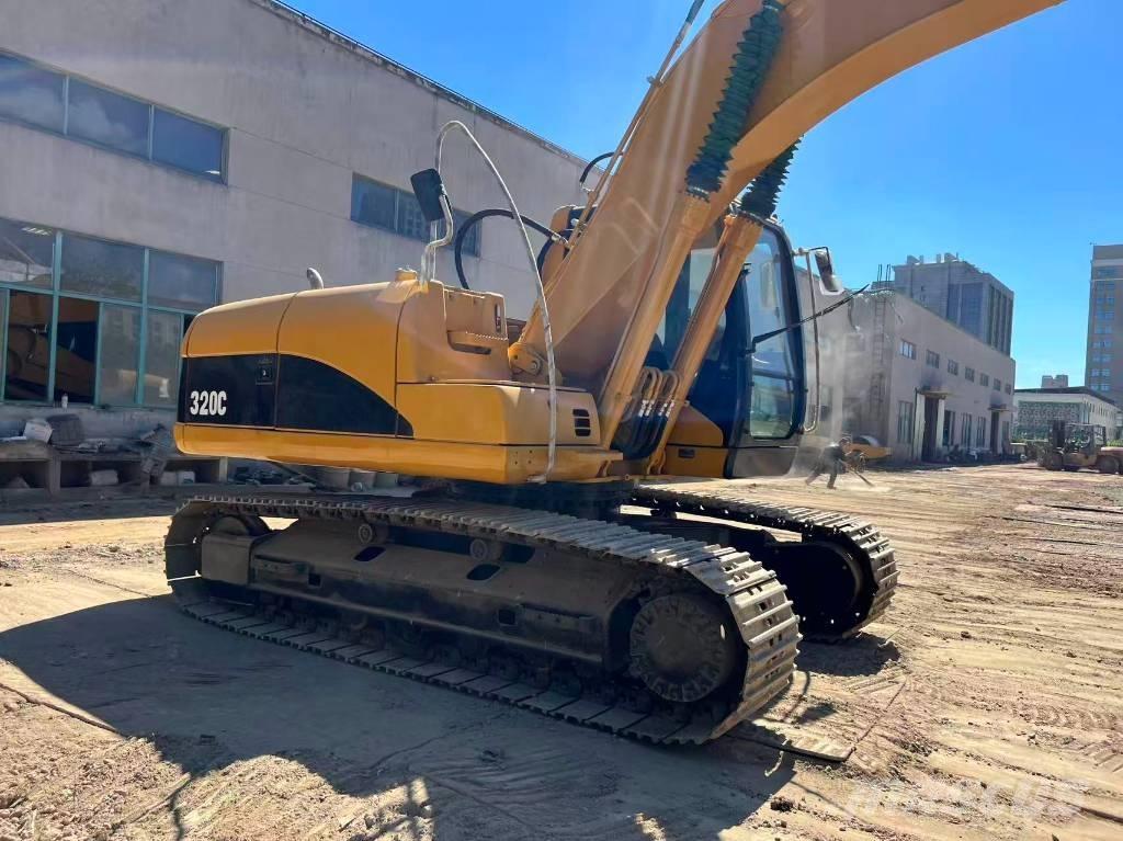 CAT 320 C L Bageri guseničari