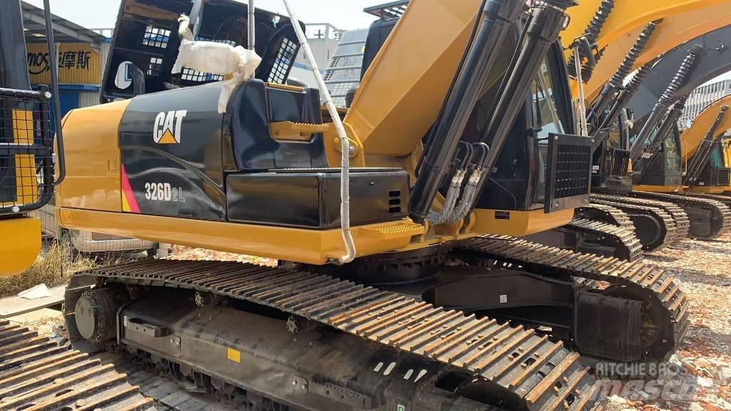CAT 326D Bageri guseničari