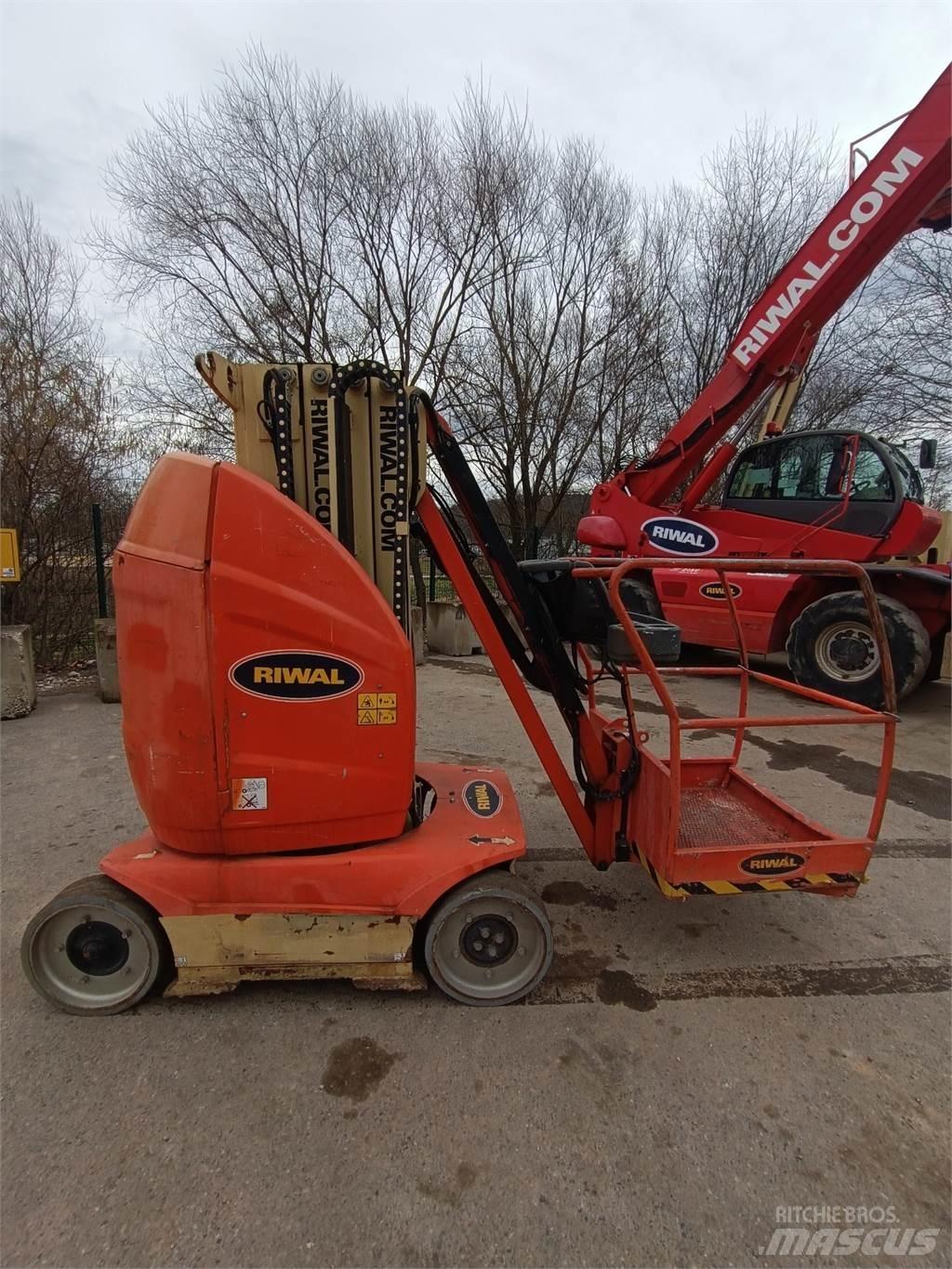 JLG T10E Ostali kranovi i platforme