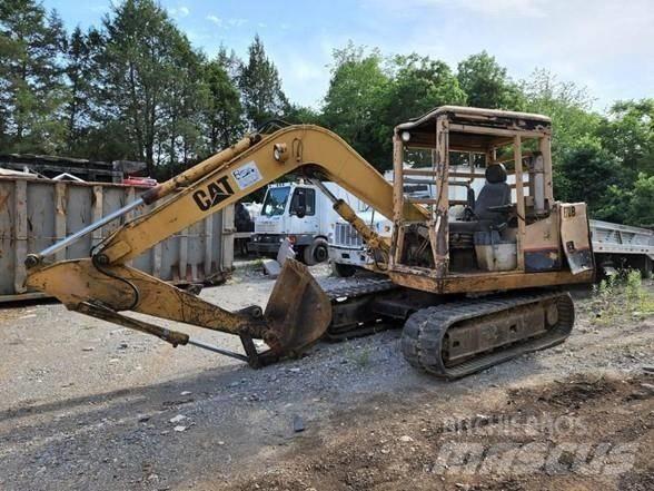 CAT E 70 B Bageri guseničari