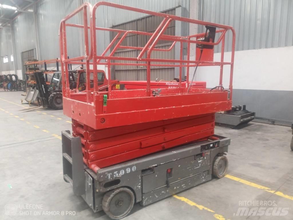 Haulotte Compact 12 Makazaste platforme