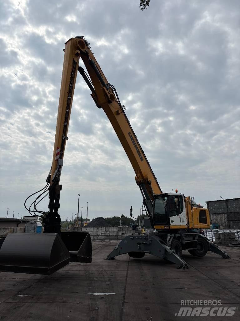 Liebherr LH 40 Port Bageri za prenos primarnih/sekundarnih sirovina