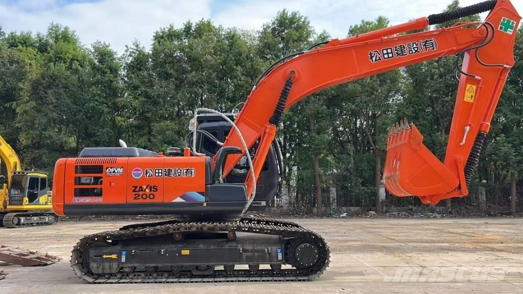 Hitachi ZX 250-3 G Midi bageri 7t – 12t