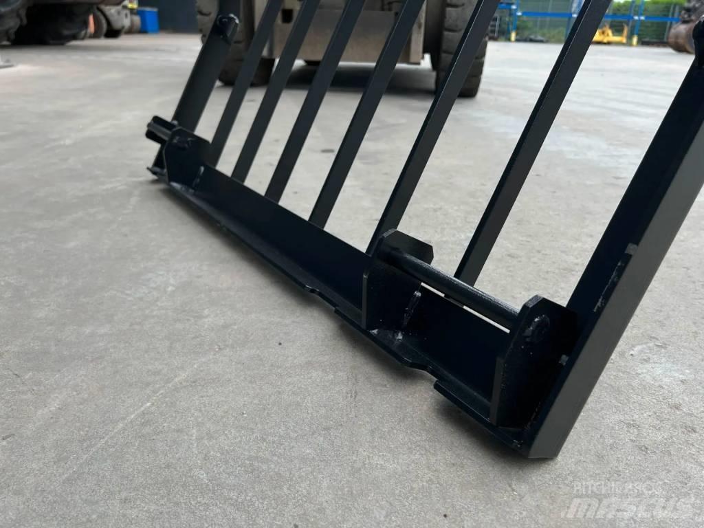 CAT 320D Guard Kabine i unutrašnjost